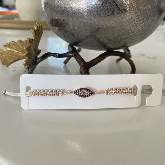 Beautiful Evil Eye Adjustable Bracelet in Champagne & Rose Gold! Brand New! - Picture 3 of 10